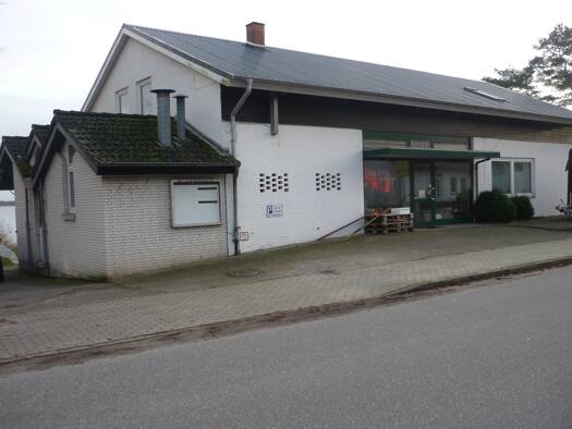Mehrfamilienhaus zum Kauf 560.000 € 9 Zimmer 230 m² 1.000 m² Grundstück Groß Wittensee 24361