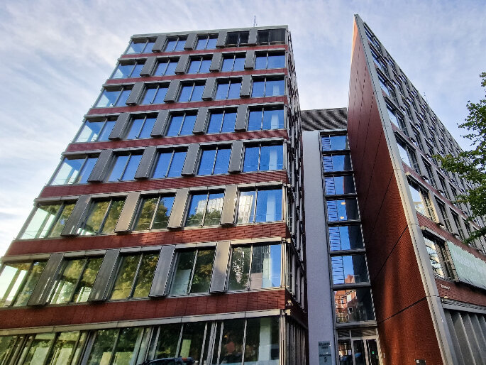 Bürofläche zur Miete provisionsfrei 2.400 € 20 m²<br/>Bürofläche Zirkusweg St.Pauli Hamburg 20359