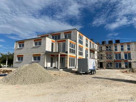 Wohnung zur Miete 770 € 2 Zimmer 79,2 m² 2. Geschoss Dürrwangen Dürrwangen 91602