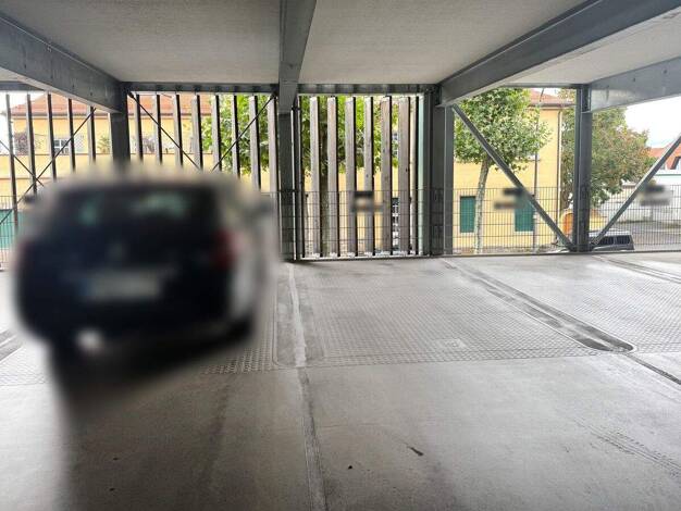 Parkhaus zur Miete 65 € Lichtenhaidestraße 10 Bamberg 96052