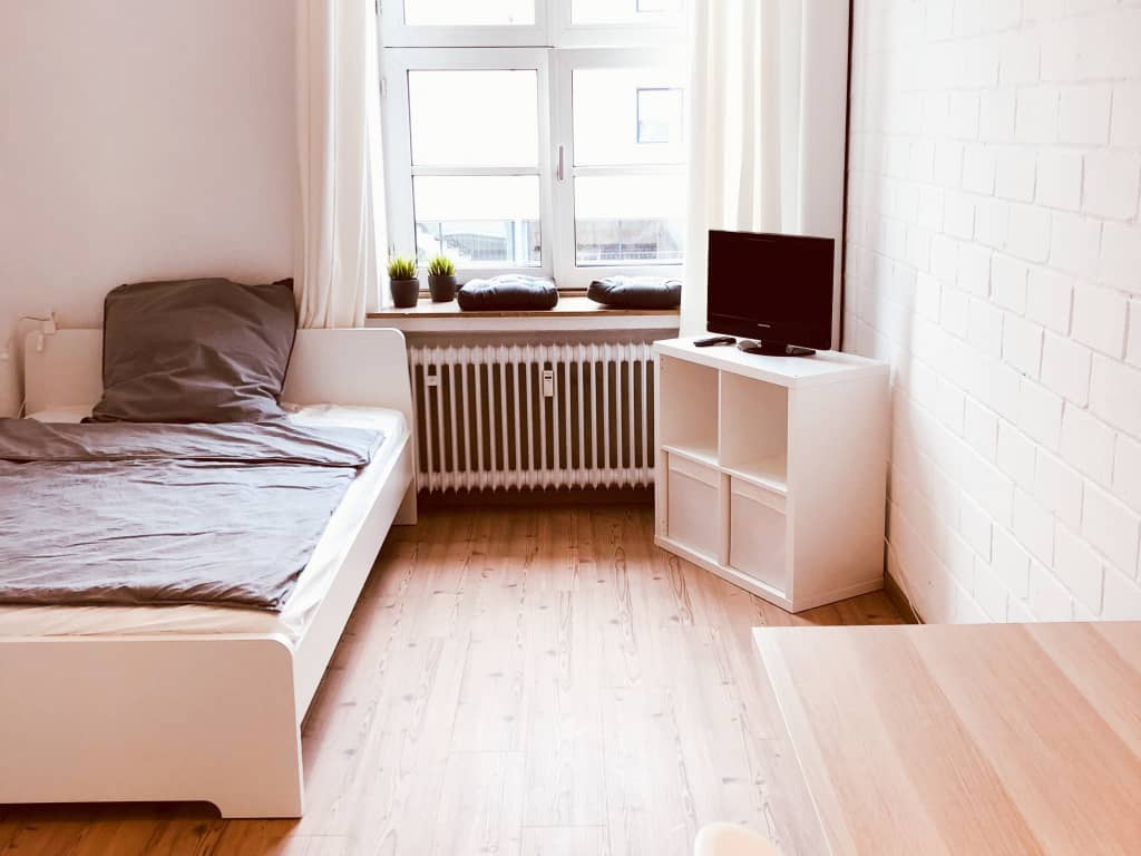 Wohnung zur Miete Wohnen auf Zeit 990 € 1 Zimmer 25 m²<br/>Wohnfläche 01.01.2025<br/>Verfügbarkeit Liebigstraße Neuehrenfeld Köln 50823