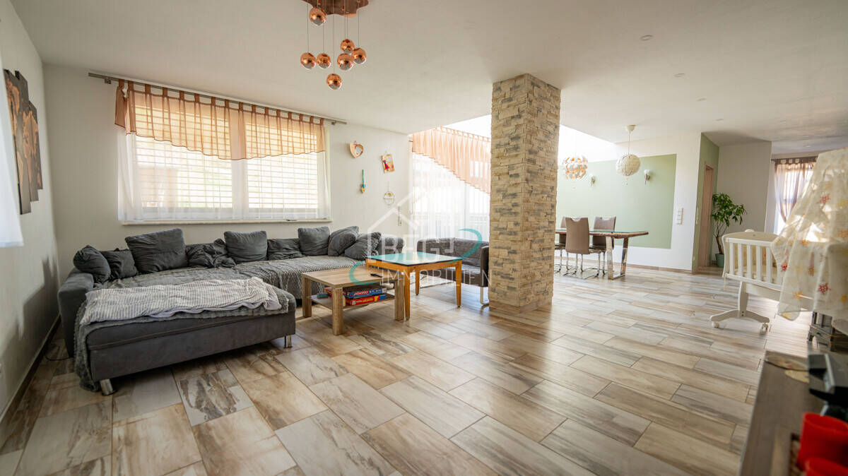 Einfamilienhaus zum Kauf – pohled 6