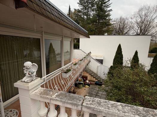 Einfamilienhaus zum Kauf 1.100.000 € 4 Zimmer 200 m² 824 m² Grundstück frei ab sofort Erlenstegen Nürnberg 90491