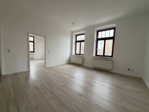 Wohnung zur Miete 500 € 3 Zimmer 76 m² Geschoss 1/3 frei ab sofort Innenstadt Gera 07545