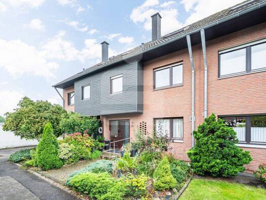 Reihenmittelhaus zum Kauf 339.000 € 4 Zimmer 110,2 m² 177 m² Grundstück Kerpen 50171