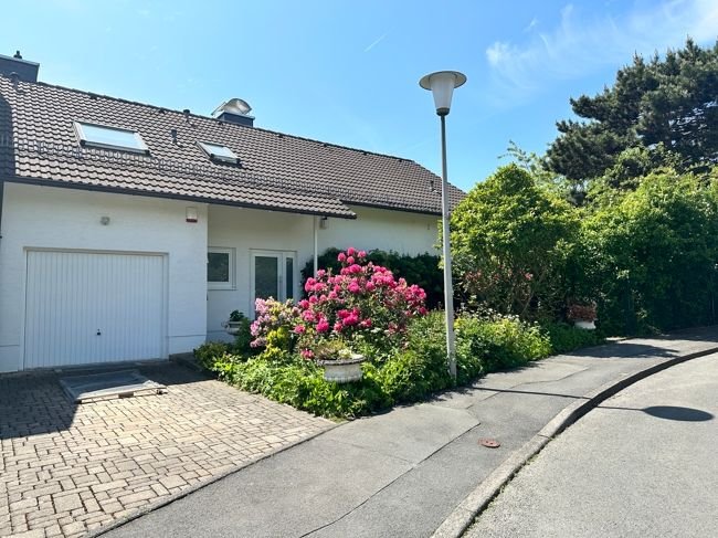 Doppelhaushälfte zum Kauf 735.000 € 4,5 Zimmer 260 m²<br/>Wohnfläche 636 m²<br/>Grundstück Harleshausen Kassel - Harleshausen 34128