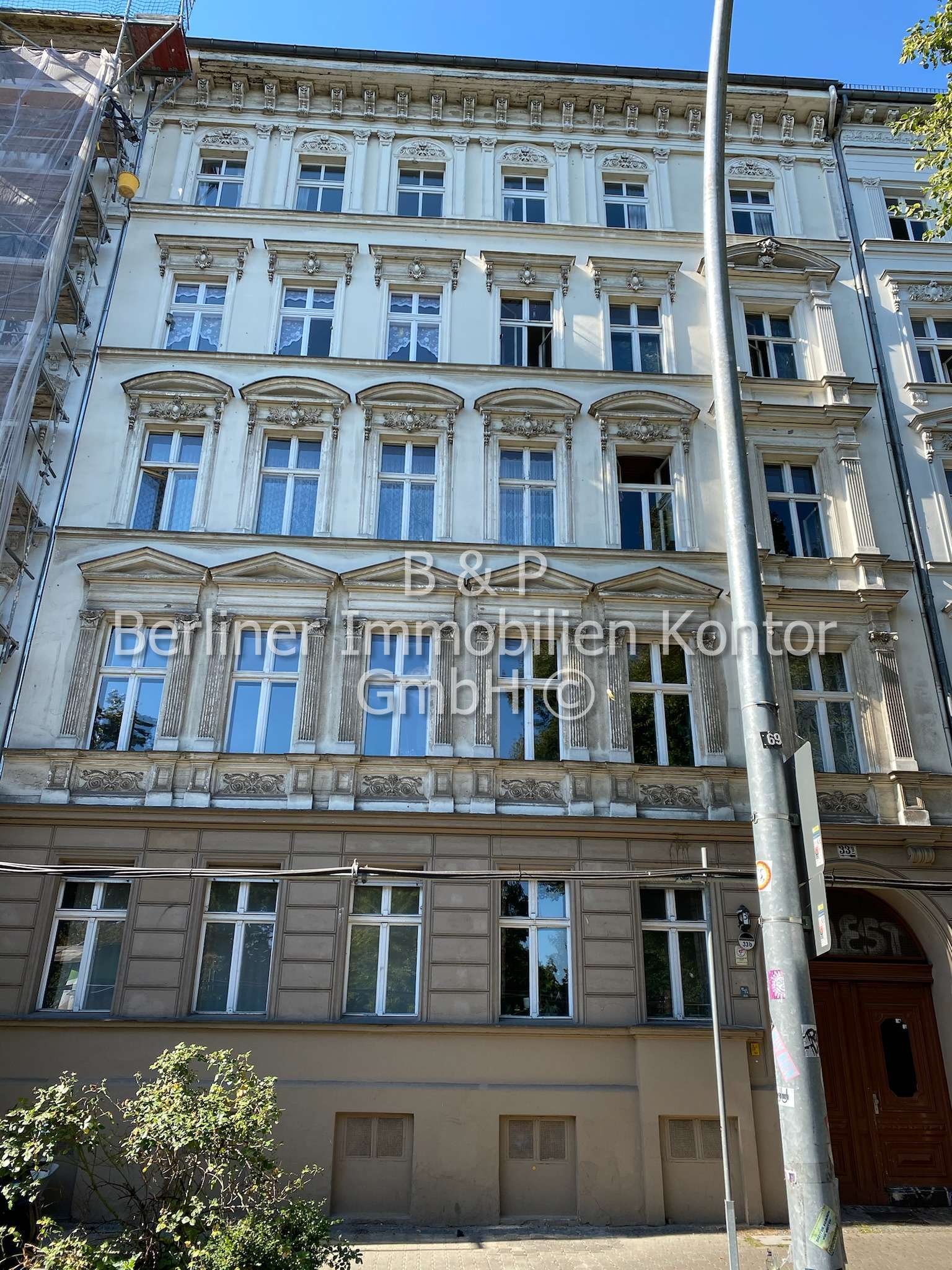 Mehrfamilienhaus zum Kauf als Kapitalanlage geeignet 2.010.000 € 975,7 m²<br/>Wohnfläche 523 m²<br/>Grundstück Wiener Str. 33B Kreuzberg Berlin 10999