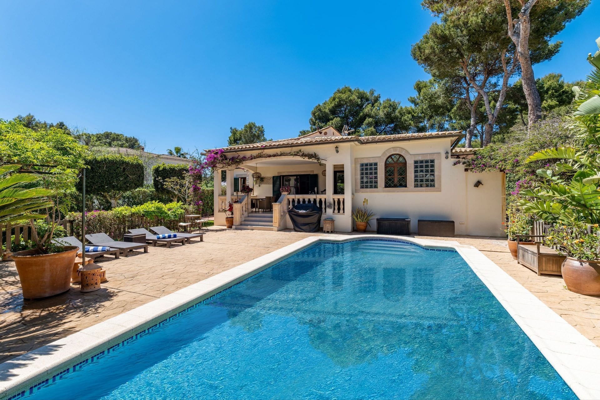 Villa zum Kauf provisionsfrei 1.950.000 € 5 Zimmer 200 m²<br/>Wohnfläche 1.130 m²<br/>Grundstück Santa Ponsa