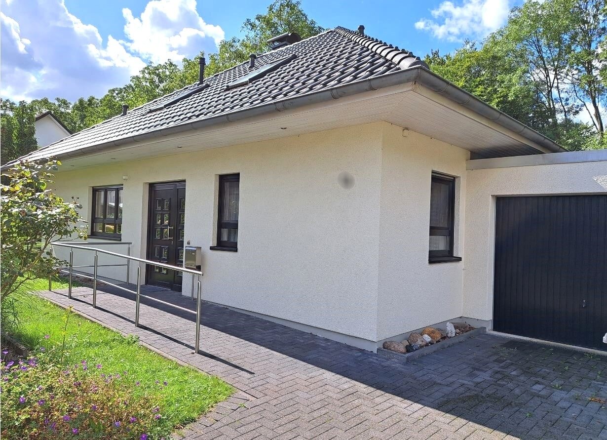 Bungalow zum Kauf 447.000 € 3 Zimmer 135 m²<br/>Wohnfläche 448 m²<br/>Grundstück Rodenbeck 3 Minden 32427