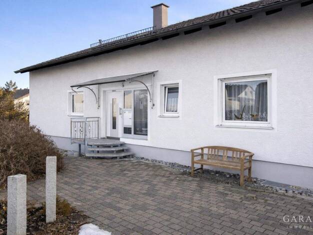 Einfamilienhaus zum Kauf 389.000 € 7,5 Zimmer 154 m² 900 m² Grundstück Oberdorf Bopfingen 73441