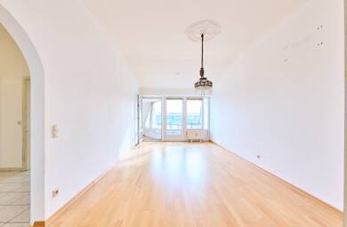 Wohnung zum Kauf 379.000 € 2,5 Zimmer 62 m² Dachau Dachau 85221