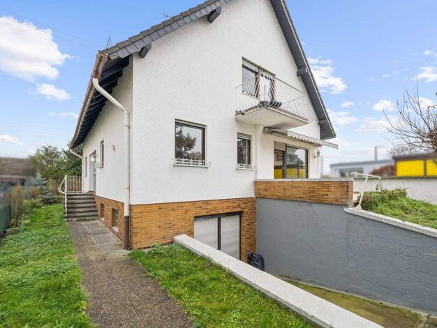 Einfamilienhaus zum Kauf 419.000 € 6 Zimmer 148 m² 525 m² Grundstück Mainz-Amöneburg Wiesbaden 65203
