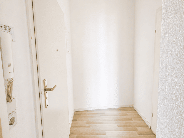 Wohnung zur Miete 304 € 2 Zimmer 38 m² EG frei ab sofort Radeberg 01454