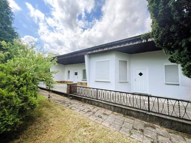 Mehrfamilienhaus zum Kauf 263.500 € 5 Zimmer 81 m² 786 m² Grundstück Erlengrund 58 Seehof Seehof 19069