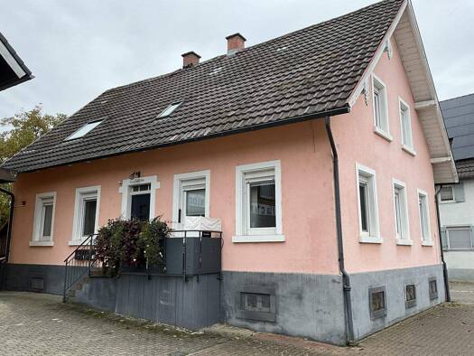 Mehrfamilienhaus zum Kauf 305.000 € 6 Zimmer 150 m² 156 m² Grundstück Friesenheim 77948