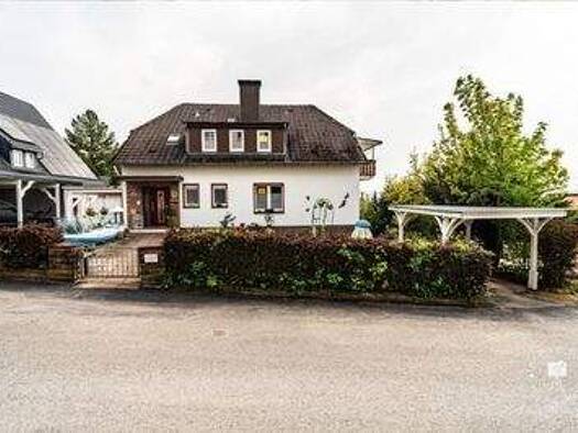 Wohnung zur Miete 850 € 4 Zimmer 84 m² frei ab 01.03.2026 Bad Pyrmont 31812