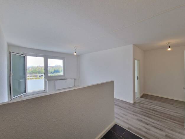 Wohnung zur Miete 226 € 3 Zimmer 56,3 m² 3. Geschoss Albert-Köhler-Straße 85 Morgenleite 631 Chemnitz 09122