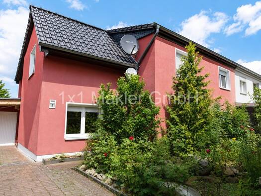 Haus zum Kauf 309.000 € 10 Zimmer 238,6 m² 838 m² Grundstück Holunderweg 2 Hundorf Seehof 19069