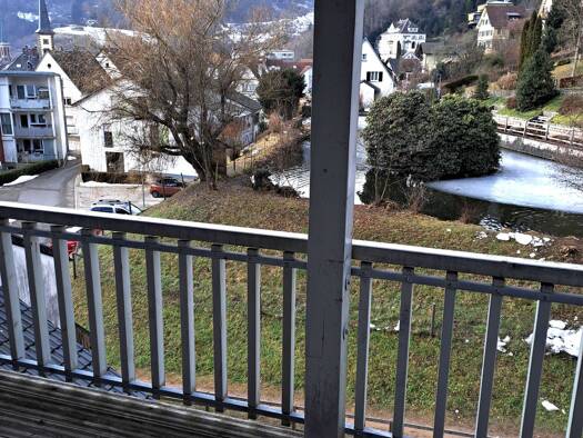 Wohnung zur Miete 1.080 € 4,5 Zimmer 135 m² Geschoss 2/3 frei ab 01.02.2026 Kirchstrasse 13 Zell Zell im Wiesental 79669