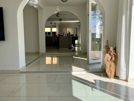 Haus zum Kauf 595.000 € 8 Zimmer 419 m² 1.941 m² Grundstück Neu Gülze Boizenburg/Elbe 19258