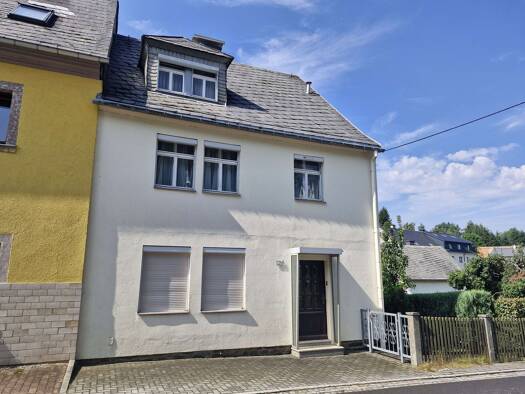 Doppelhaushälfte zum Kauf 35.000 € 7 Zimmer 94 m² 436 m² Grundstück Mildenau 09456