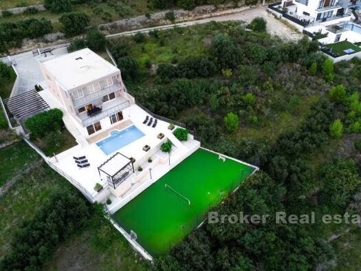 Haus zum Kauf 1.500.000 € 4 Zimmer 335 m² Split