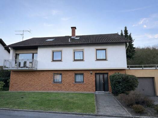 Einfamilienhaus zum Kauf 239.000 € 9 Zimmer 204 m² 637 m² Grundstück Godelhausen Theisbergstegen 66871