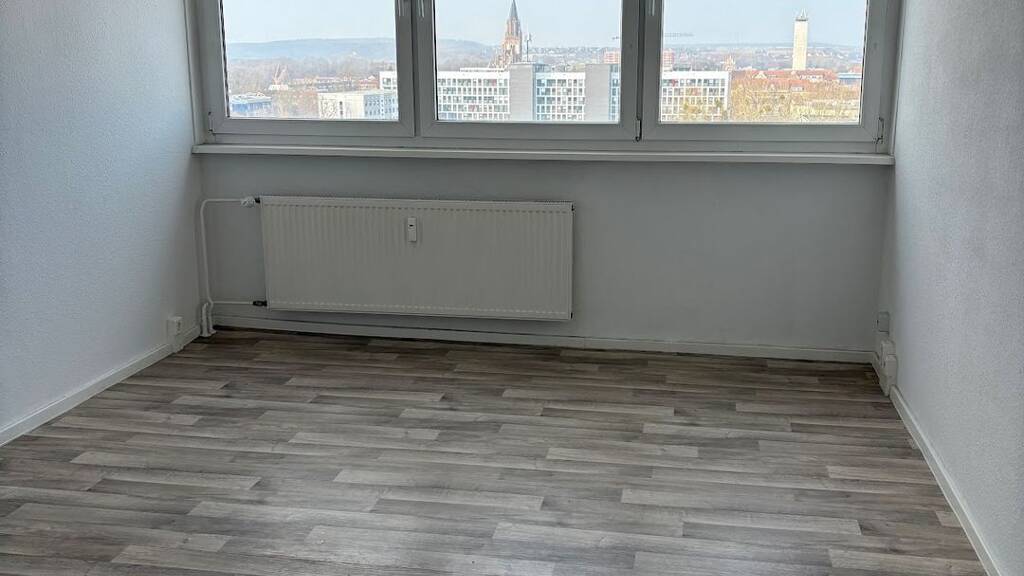 Studio zur Miete 240 € 1 Zimmer 24 m² 10. Geschoss Woldegker Straße 30 Katharinenviertel Neubrandenburg 17033