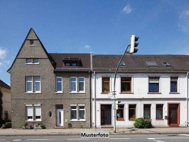 Reihenmittelhaus zum Kauf 69.000 € 110 m² 112 m² Grundstück Bad Frankenhausen 06567