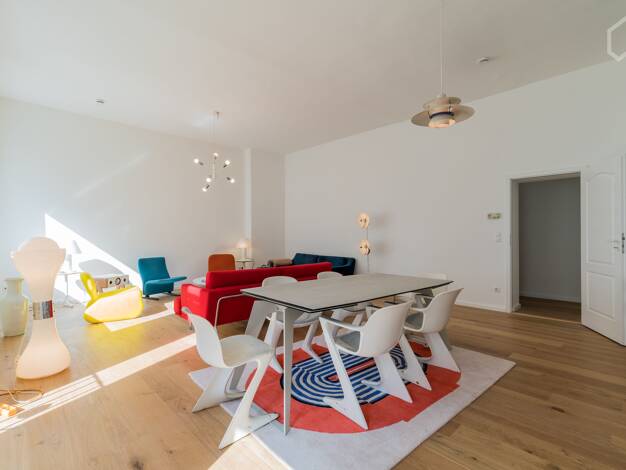 Wohnung zur Miete Wohnen auf Zeit 1.890 € 3 Zimmer 89 m² frei ab sofort Charlottenburg Berlin 10589