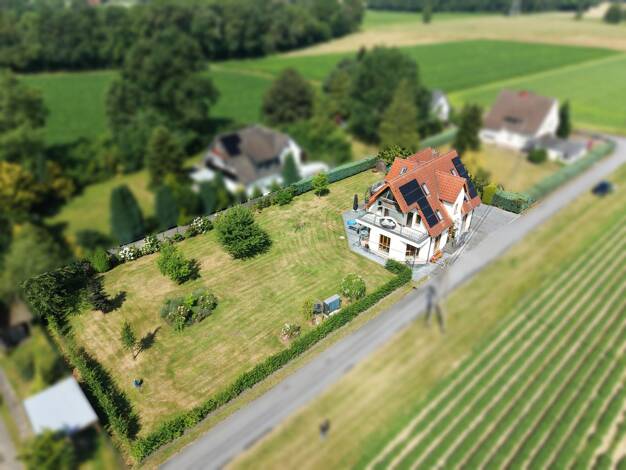 Einfamilienhaus zum Kauf 642.300 € 8 Zimmer 261,9 m² 1.651 m² Grundstück Holtkamp Brackwede 33649
