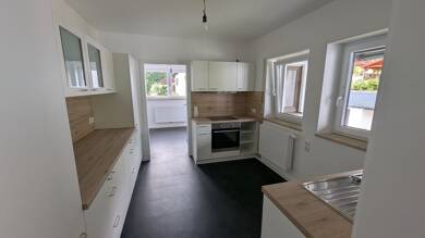 Wohnung zur Miete 615 € 2 Zimmer 62 m² Geschoss EG/2 frei ab sofort Außengebiet Karmensölden Amberg 92224