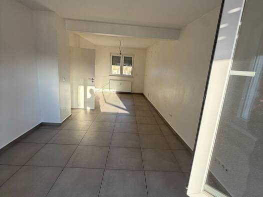 Wohnung zur Miete 1.200 € 4 Zimmer 88 m² Geschoss 1/3 frei ab 01.11.2026 Mutterstadt 67112