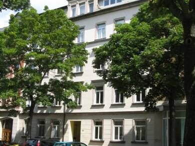Wohnung zur Miete 390 € 3 Zimmer 73,5 m² Dachgeschoss, 4. Geschoss frei ab sofort Elisenstraße 24 Zentrum Chemnitz 09111
