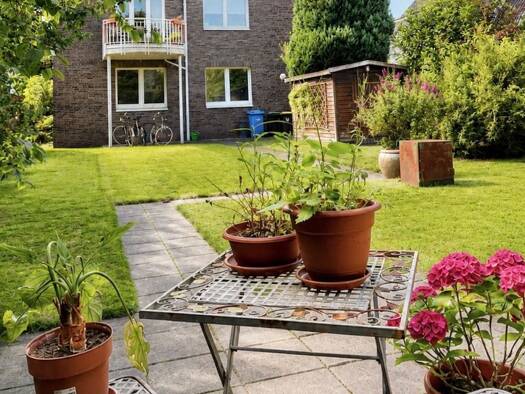 Mehrfamilienhaus zum Kauf als Kapitalanlage geeignet 425.000 € 10 Zimmer 222 m² 600 m² Grundstück Deichhorst Delmenhorst 27753