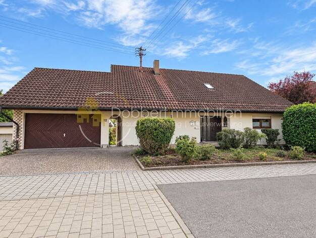 Einfamilienhaus zum Kauf 660.000 € 6 Zimmer 283 m² 775 m² Grundstück Taubenstraße 12 Michelfeld Michelfeld 74545