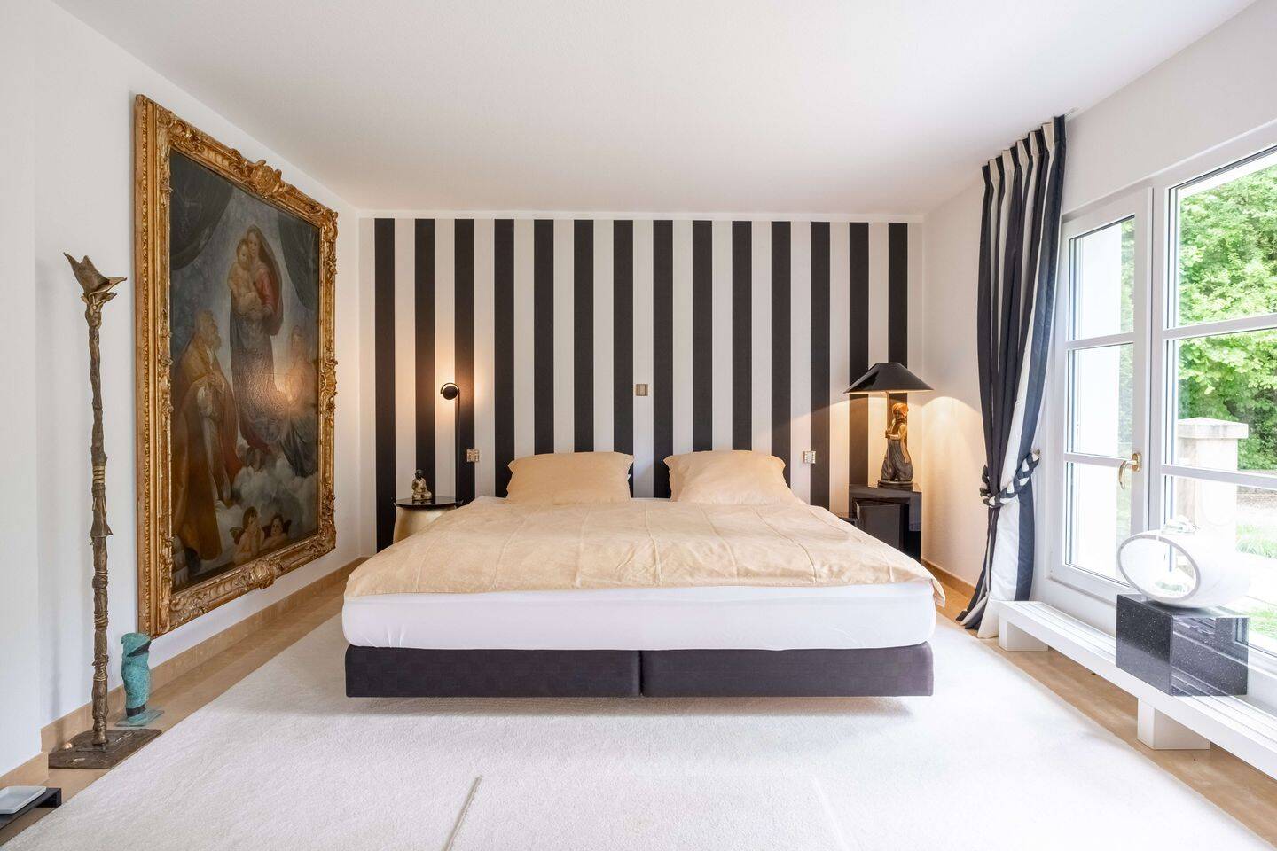 Property thumbnail 9