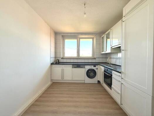 Wohnung zur Miete 1.050 € 3 Zimmer 70,3 m² 3. Geschoss frei ab 01.08.2026 Barbaraviertel Neuss 41460