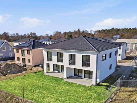 Doppelhaushälfte zum Kauf - Erstbezug provisionsfrei 530.000 € 4 Zimmer 120,1 m² 261 m² Grundstück Beelitz 14547