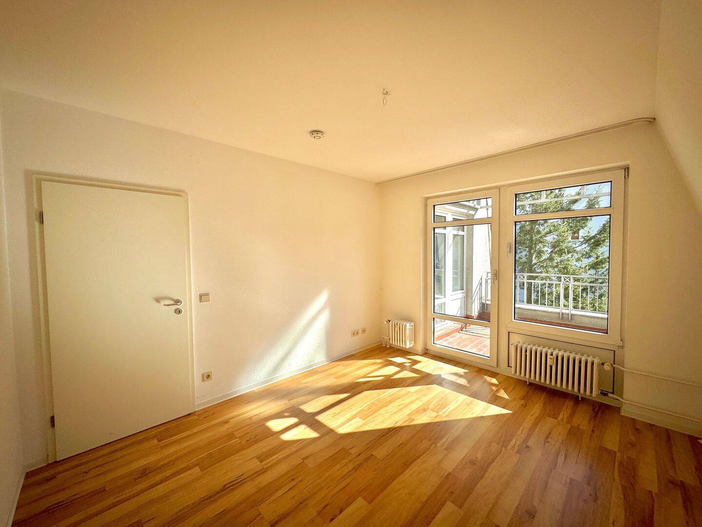 Property thumbnail 6