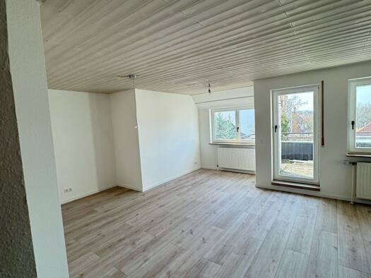Maisonette zur Miete 1.220 € 3,5 Zimmer 82 m² Geschoss 2/2 frei ab sofort Mitte Sindelfingen 71063