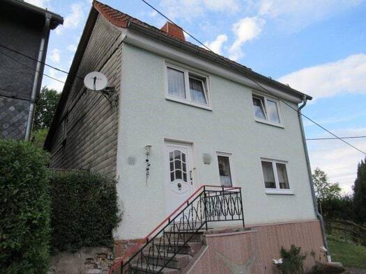 Einfamilienhaus zum Kauf 43.000 € 5 Zimmer 92,8 m² 441 m² Grundstück frei ab sofort Luisenthal 99885