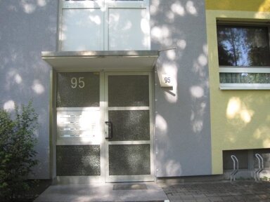 Wohnung zur Miete 877 € 3 Zimmer 72,2 m² 2. Geschoss frei ab 22.03.2025 Praunheimer Weg 95 Praunheim Frankfurt am Main 60439