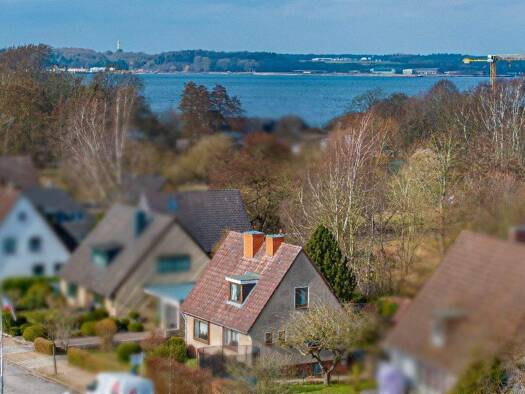 Einfamilienhaus zum Kauf 345.000 € 3 Zimmer 83 m² 547 m² Grundstück Altheikendorf Heikendorf 24226