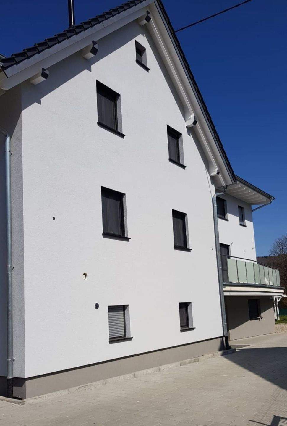 Einfamilienhaus zum Kauf - Widok 2