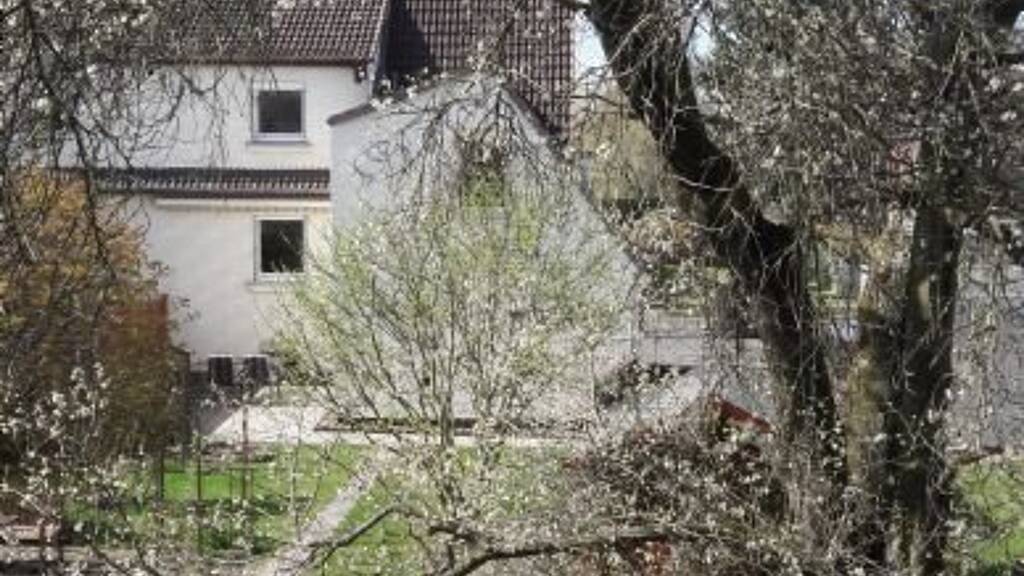 Doppelhaushälfte zur Miete 900 € 6 Zimmer 120 m² 350 m² Grundstück frei ab 01.06.2026 Davenstedt Hannover 30455