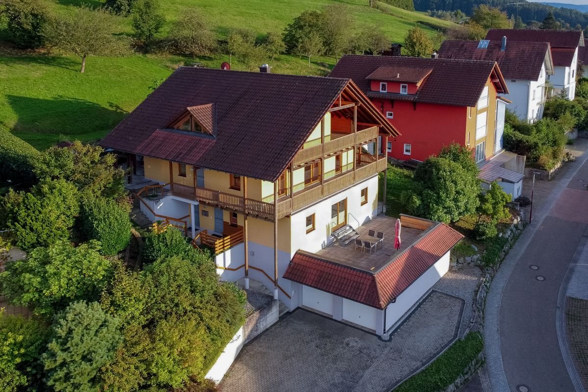 Einfamilienhaus zum Kauf 780.000 € 8 Zimmer 313 m²<br/>Wohnfläche 1.319 m²<br/>Grundstück Seelbach Seelbach 77960