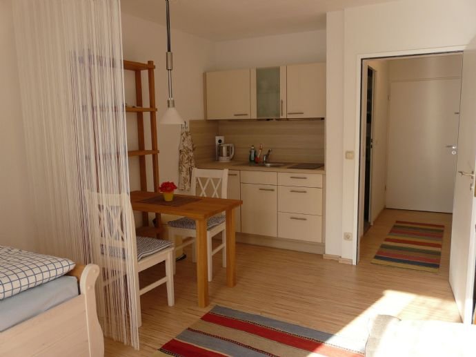 Studio zur Miete 540 € 1 Zimmer 28 m²<br/>Wohnfläche 1.<br/>Geschoss Frauentorstraße Bleich und Pfärrle Augsburg 86152