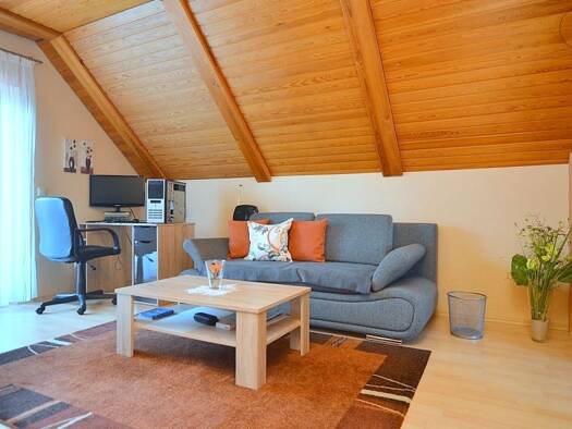 WG-Zimmer zur Miete auf Zeit 400 € 30 m² 1. Geschoss frei ab sofort Moorenbrunn Nürnberg 90475