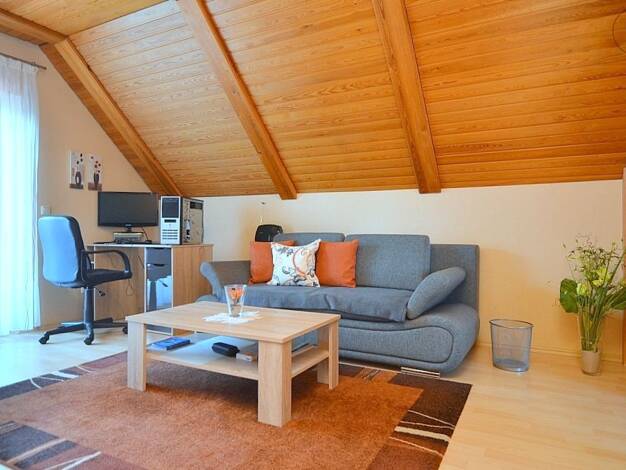 WG-Zimmer zur Miete auf Zeit 400 € 30 m² 1. Geschoss frei ab sofort Moorenbrunn Nürnberg 90475